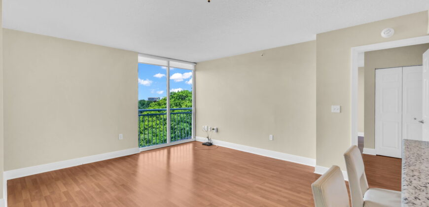 Executive Suite –  Aston 507