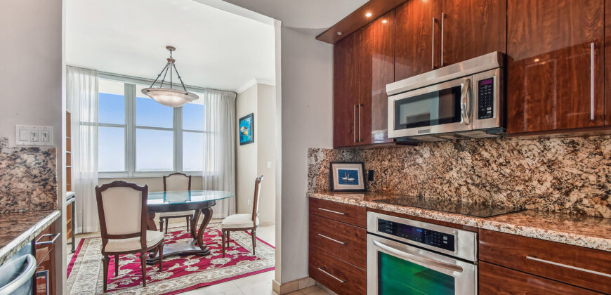 Waterfront Penthouse in Brickell Key, Miami