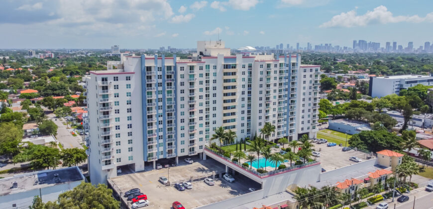 Executive Suite – Aston 707